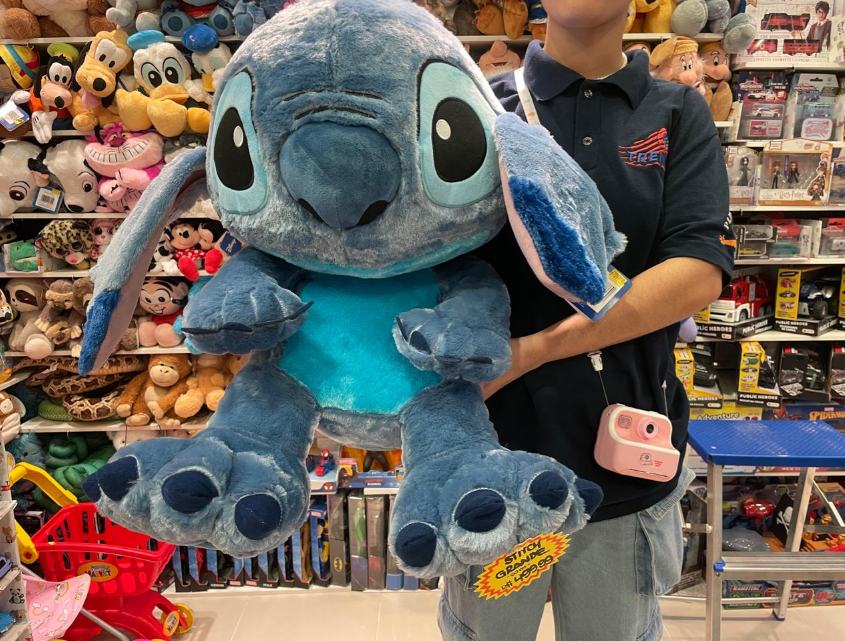 Stitch: O Extraterrestre que Conquistou Nossos Corações em Pelúcia